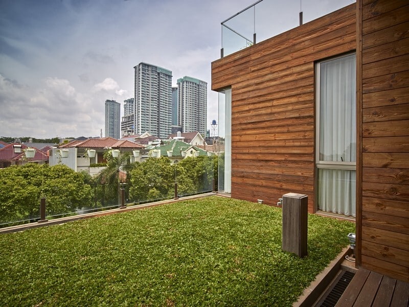 Tropical Open House in Jakarta, Indonesia / RAW Architecture