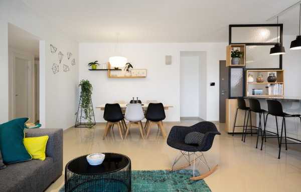 Five Rooms Apartment – Little Drop Of Black by EN Studio