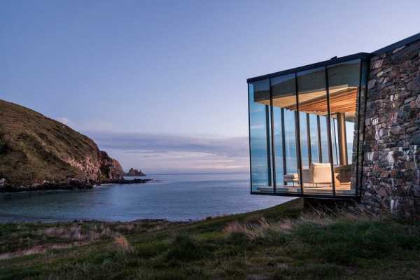 Seascape House – A Romantic Beachside Cottage