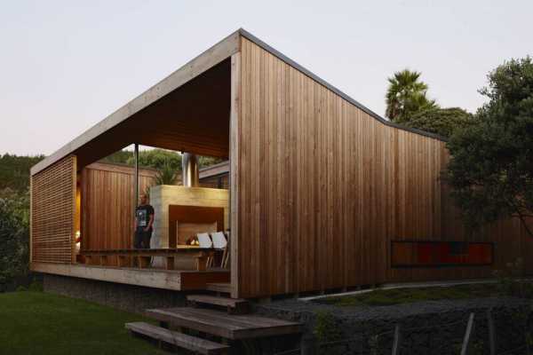 Bethells Bach: Two-Bedroom Bach at the Beach by Herbst Architects