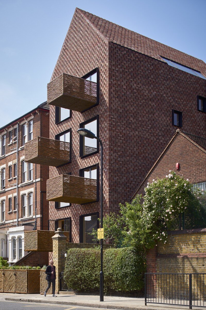 Barretts Grove Apartment Building in London, Groupwork and Amin Taha 20