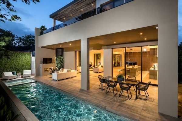 Modern Dream House in West Hollywood / Prime Five Homes