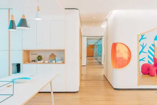 Orange Dental Clinic by RIGI Design / Tianjin, China