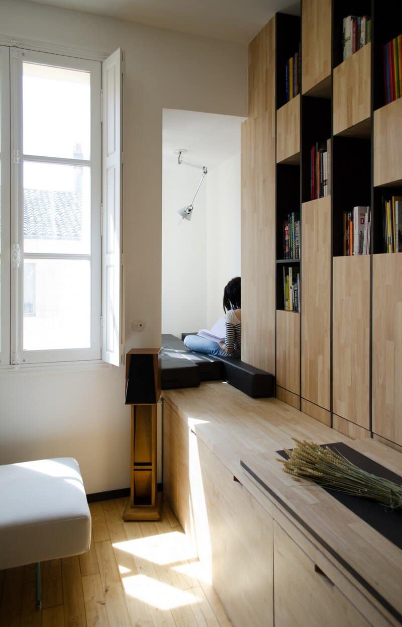 Small Bordeaux Apartment Revealing a Good Space Distribution 1