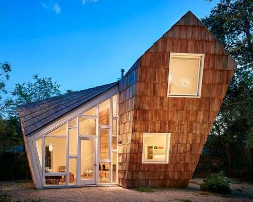 Cedar Shake Cottage by Studio 512 in Austin, Texas