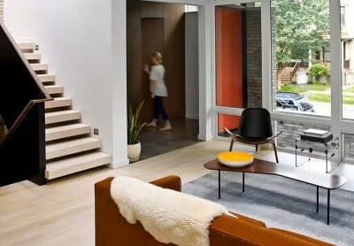 Eastwood Residence / Searl Lamaster Howe Architects