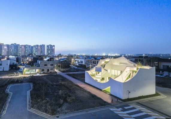 Flying House IROJE KHM Architects 1