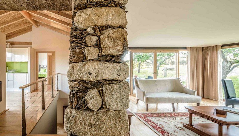 stone wall, living area, Quinta do Fortunato House