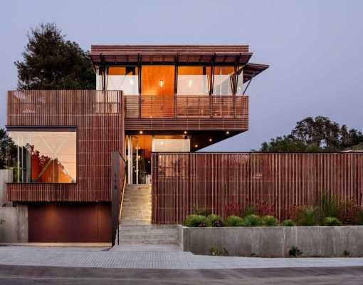 Skyline Residence on a Hilltop in Santa Barbara