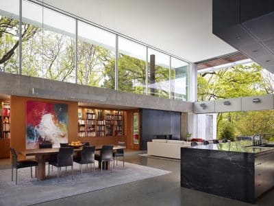 Hinsdale House Has an Ideal Exposure to the Sun and Protected Views 5