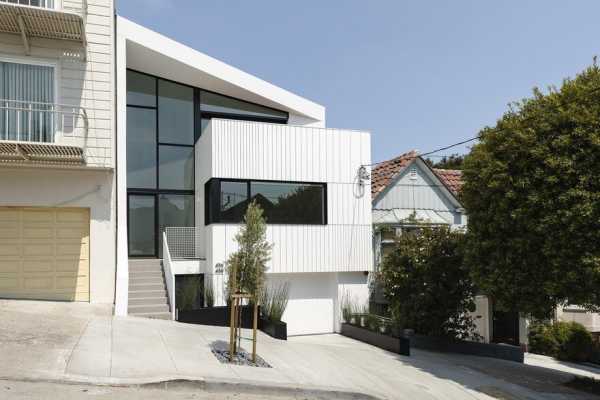 A Loft-Style House With an Interior Space That Feels Light, Airy and Spacious