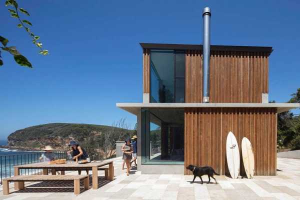 Small Beach House by Polly Harbison Design