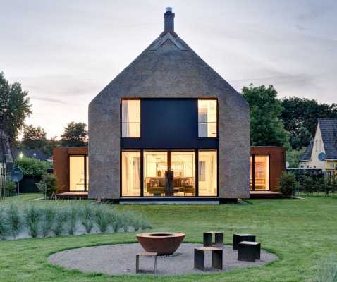 Thatched Roofs is a Sustainable Eco Friendly Building Solution Seestück Prerow House