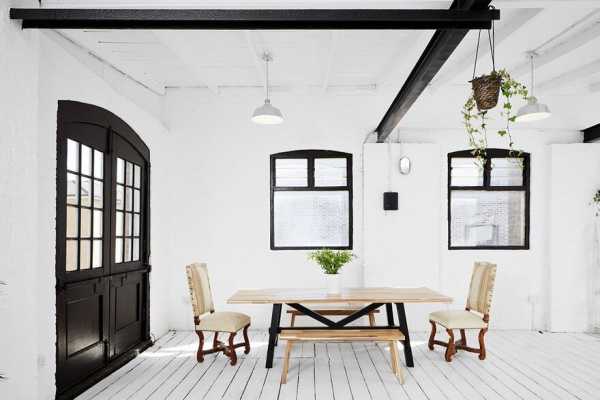 London Studio Apartment Combining Scandinavian and Industrial Design Details 3