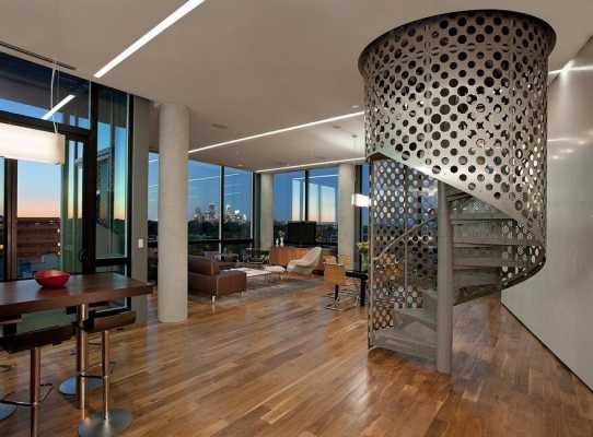 Uptown Penthouse Overlooks the Minneapolis Lakes 1