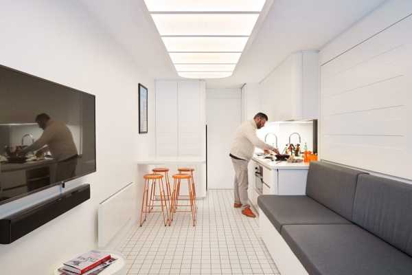 BobHubSki Minimalist Living Space Inspired by the Japanese Nakagin Capsule 3