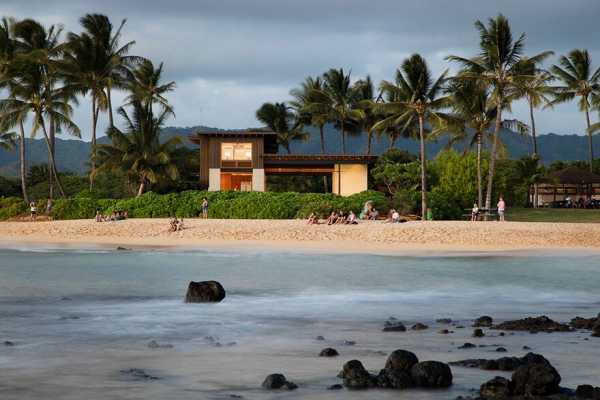 Hale Nukumoi Beach House by Walker Warner Architects 22