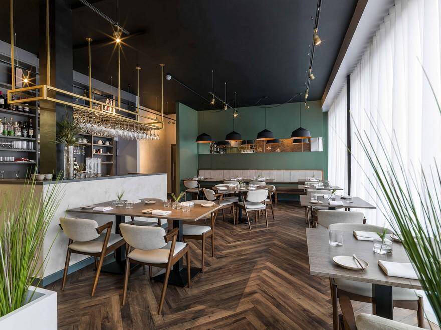 Folium Restaurant in Birmingham City Centre / Faber Design