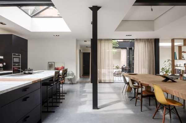 Old Amsterdam Canal House Converted into Beautiful Loft