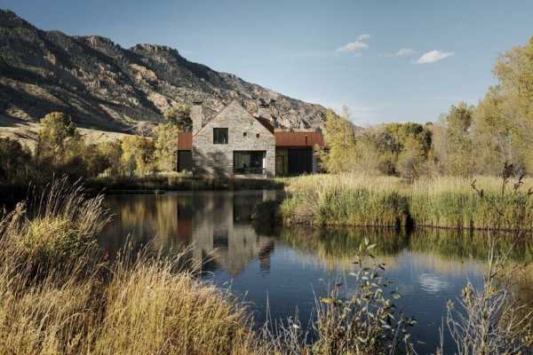 Ishawooa Mesa Ranch in Wyoming / Lake Flato Architects