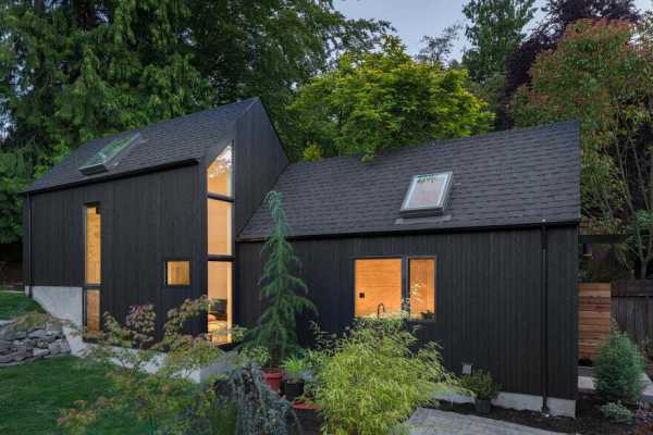 A Spacious Living Quarters Converted from a Backyard Garage