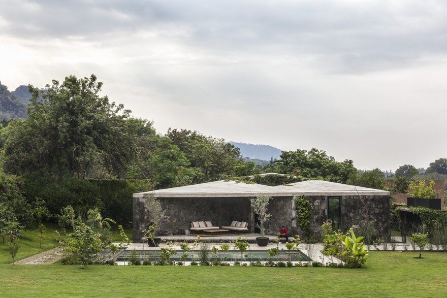 Lounge MA, Tepozteco Mountains / Cadaval & Solà-Morales