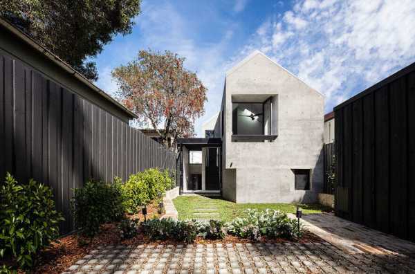 Balmain Rock House in Sydney / Benn & Penna Architects