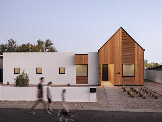 3 sided courtyard ranch, The Ranch Mine