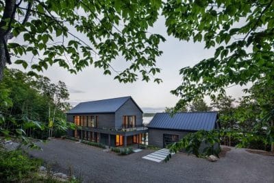 Cap St-Martin House / Bourgeois Lechasseur Architects