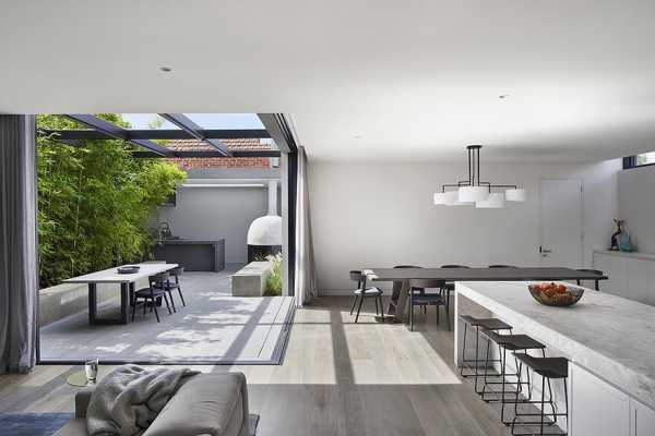 Metal Clad Extension to a Traditional Edwardian Style Home