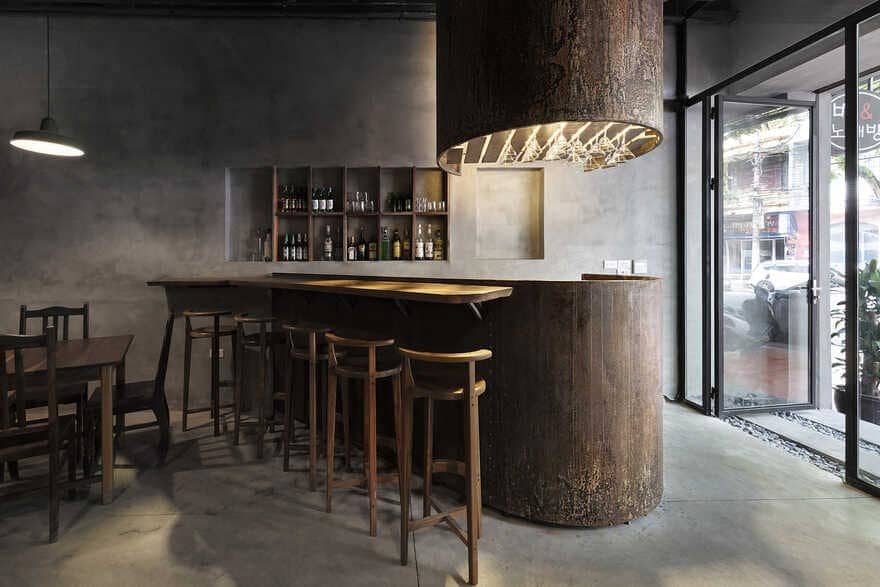 K-pub Pizza, Hai Phong, Vietnam / StudioW