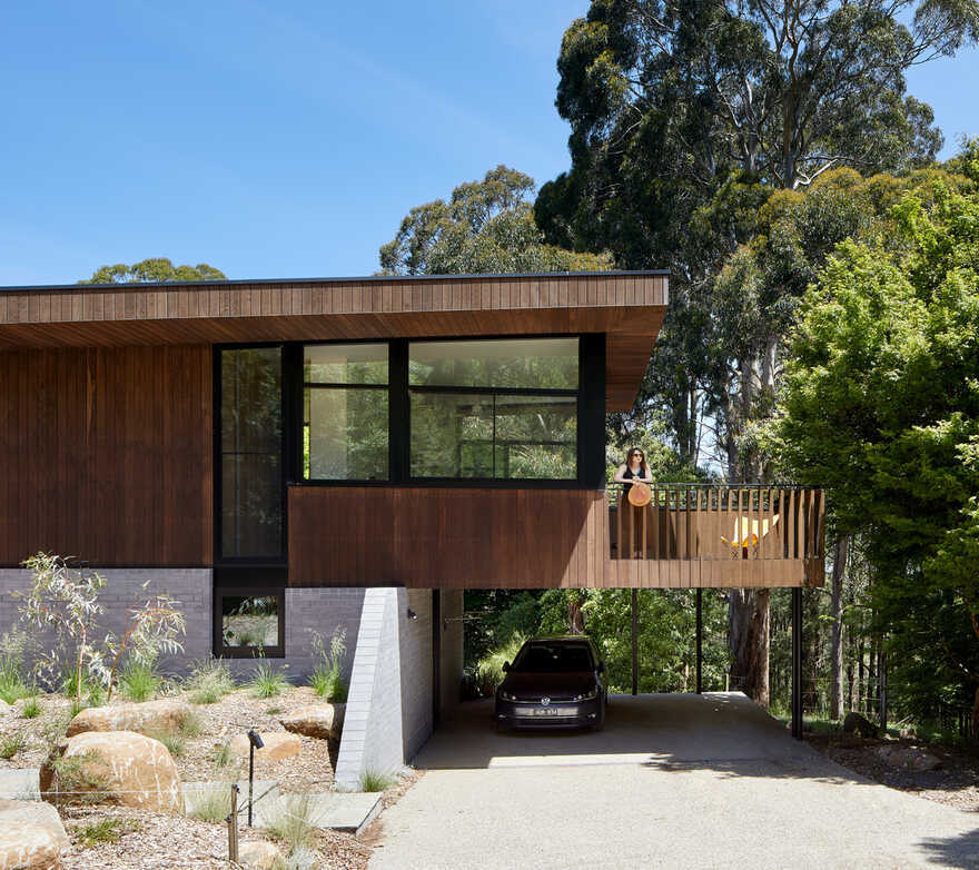 Olinda House / Bent Architecture