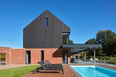 The Glass House / Selencky Parson