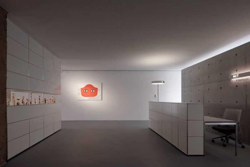 Net Office Furniture Showroom / Super Normal Design
