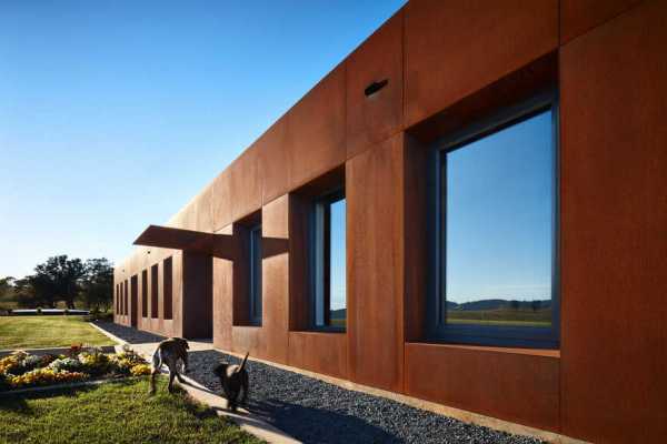 Gundowring House in Tangambalanga, Victoria by Bryant Alsop Architects