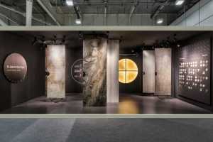 Bespoke Romance Showroom by Paolo Cesaretti Arch