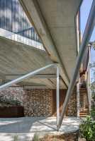 Breezeway House / David Boyle Architect