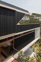 Breezeway House / David Boyle Architect