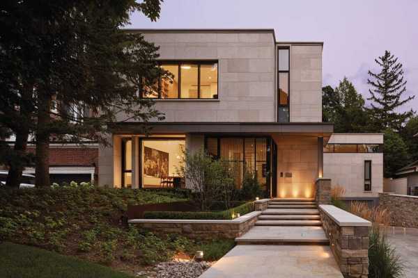 Russell Hill Road Residence by Taylor Smyth Architects