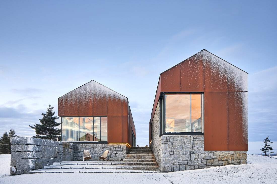 Smith House by Mackay-Lyons Sweetapple Architects