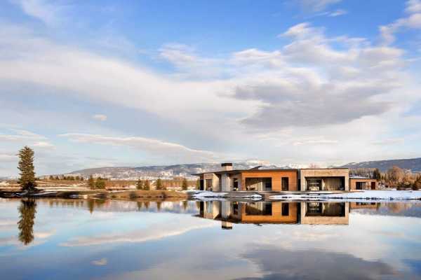 Lefty Ranch by Carney Logan Burke Architects