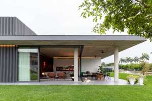 6M Residence by Jannina Cabal & Arquitectos