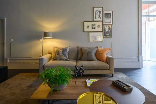 ESQVTA Refurbished a Luxury Apartment in Porto, Portugal