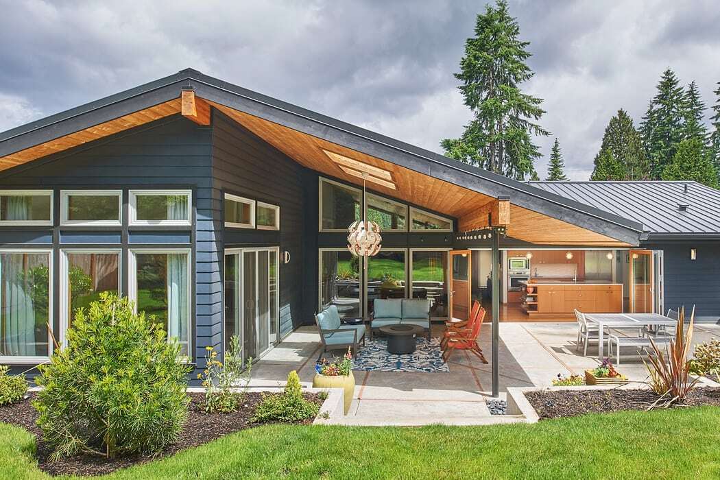 Kirkland Mid Century Modern by CTA Design Builders