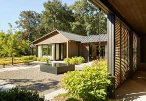 Oak Woodland House by Walker Warner Architects