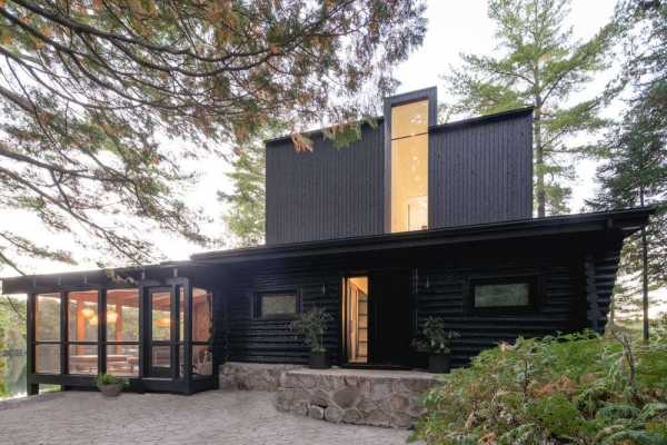 Cottage Addition and Renovation by Paul Bernier Architecte