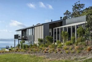 Reef House by Strachan Group Architects