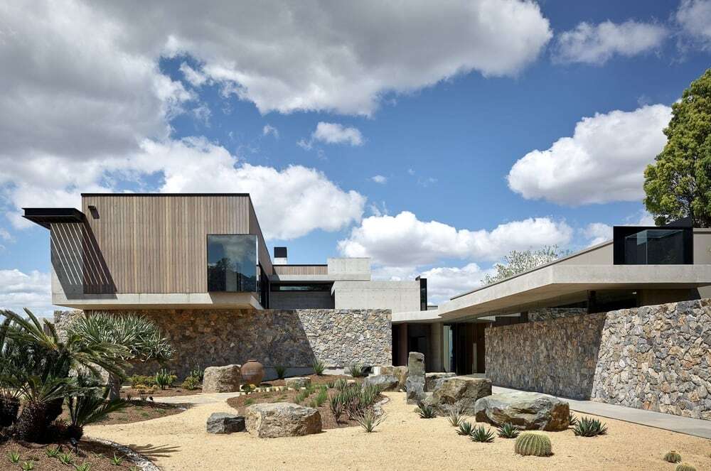 Onedin House by Shaun Lockyer Architects