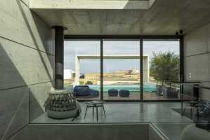 La Valletta House by Architrend Architecture