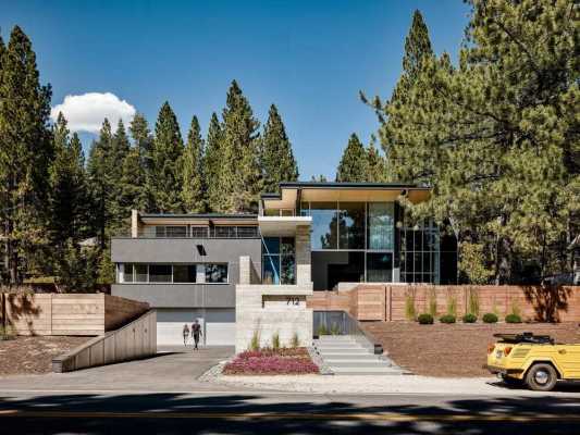 Burnt Cedar Residence by Faulkner Architects